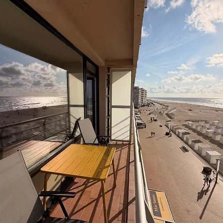 Bel Air - Brand New 2-bedroom With Seaview! T164 アパート