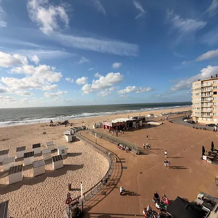 アパート Bel Air - Brand New 2-bedroom With Seaview! T164
